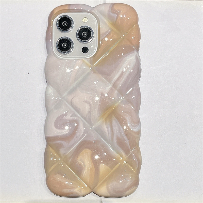 Zaštitna maska s 3D rombom i gradijentnim uzorkom za iPhone 11–14 Pro/Max