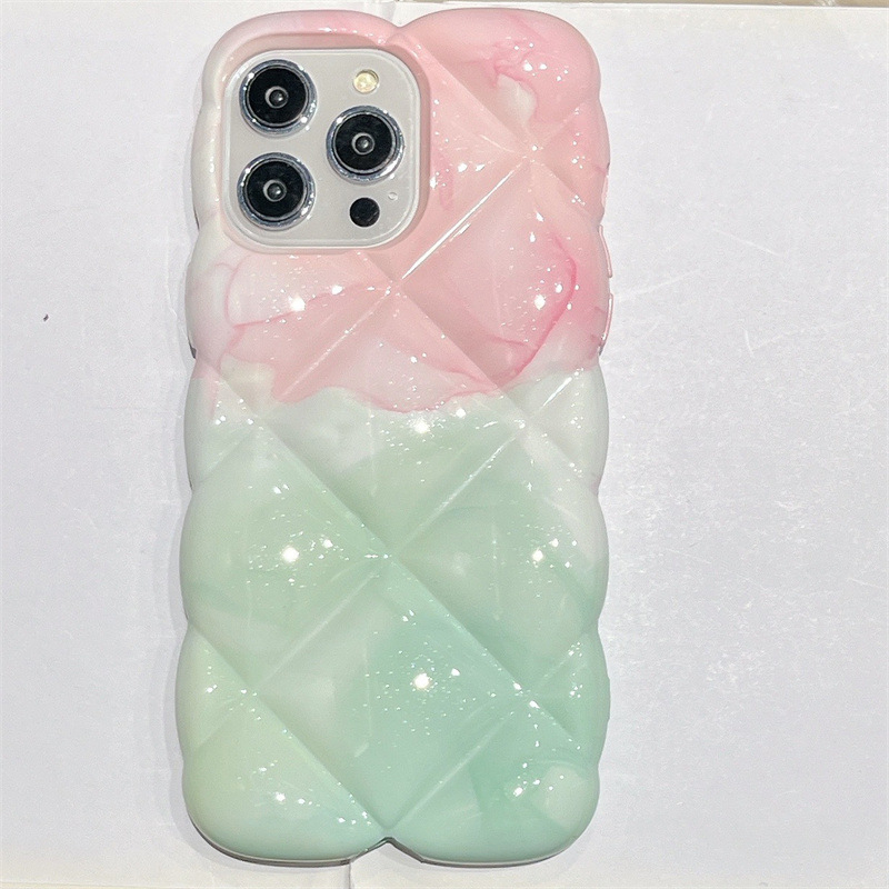 Zaštitna maska s 3D rombom i gradijentnim uzorkom za iPhone 11–14 Pro/Max