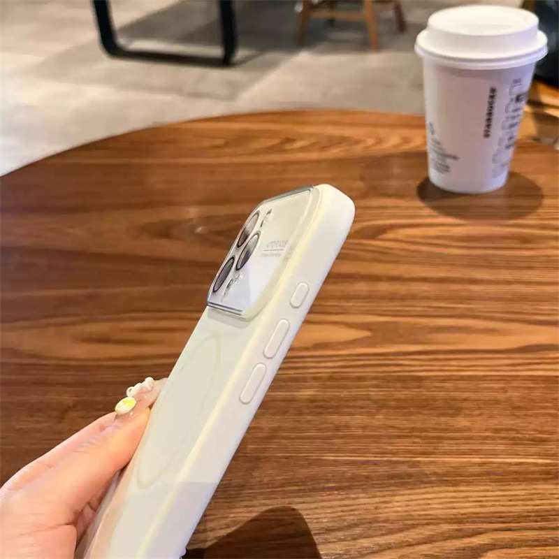 Maska od tekućeg silikona s velikim prozorom, ružičasta, za iPhone 17 Pro, kompatibilna s iPhone 16 Pro, iPhone 15 Pro i iPhone 14