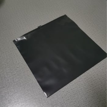 Sac de haine din PE opac, negru, finisaj mat, versiune orizontală, cu mâner de tragere, pungă cu fermoar auto-sigilantă pentru lenjerie, 50 buc.