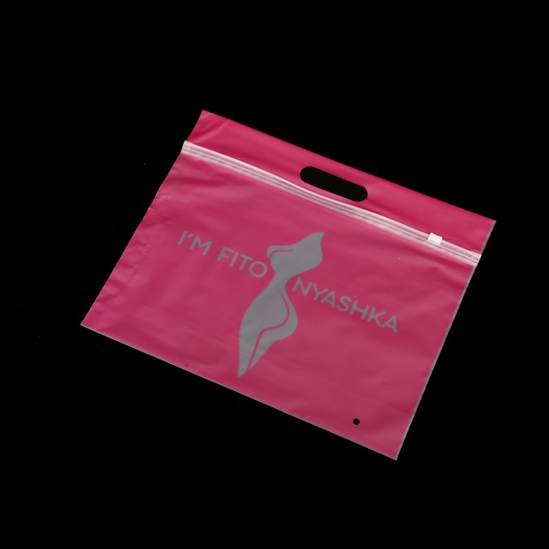 Sac de plastic PE cu fermoar, găuri, etichetă de avertizare, ambalare îmbrăcăminte cu imprimare personalizată pe CPE