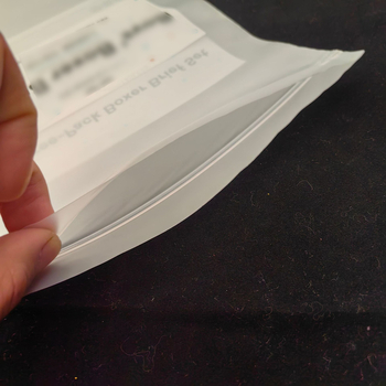 Saci EVA opaci de ambalare, cu fermoar, pungi PE transparente auto-seal pentru haine și șosete