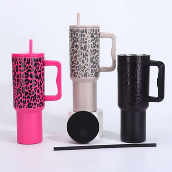Cană termo Leopard-Print de 40oz, cu mâner și pai, interior din oțel inoxidabil 304, exterior din oțel inoxidabil 201, capacitate mare pentru călătorii