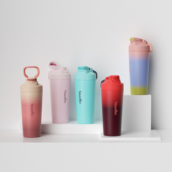 Shaker din oțel inoxidabil cu scară, dublă izolație vid, 25oz, buton de apăsare