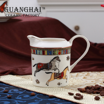 Set de cafea din porțelan osos cu cafetieră, cană de lapte, zaharniță, 4 cești și 4 farfurioare – stil european, lux retro