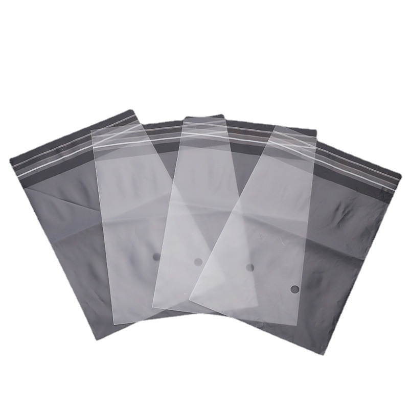 Pungă autoadezivă mată pentru ambalarea hainelor, pungă din plastic semi-transparentă cu imprimare