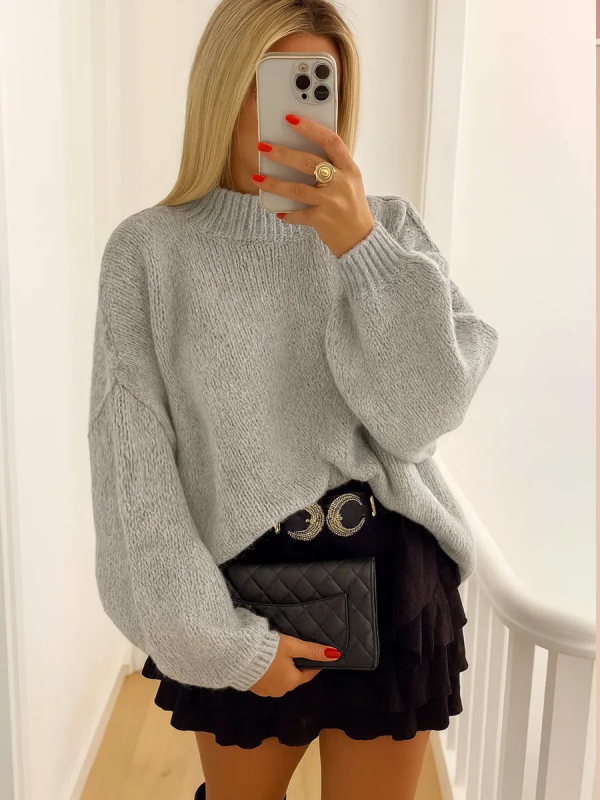 Női oversized kapucnis kötött pulóver - bő szabás
