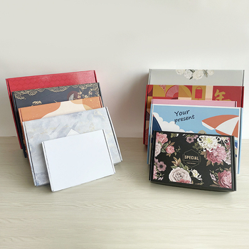 Cutie de ambalaj colorată personalizabilă din carton ondulat, cutie cadou albă pentru haine și lenjerie