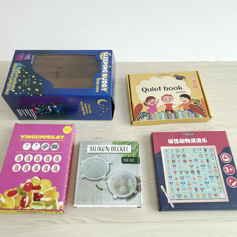 Cutie de ambalaj colorată personalizabilă din carton ondulat, cutie cadou albă pentru haine și lenjerie