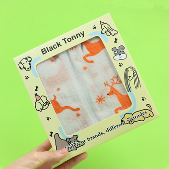 Cutie albă din carton pliabil pentru ambalarea îmbrăcămintei (tricouri și lenjerie), unisex, MOQ 1000 buc.