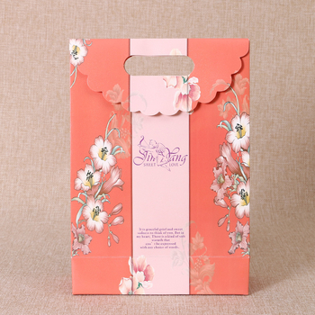 Sac de hârtie alb, imprimat la comandă, pentru haine și încălțăminte