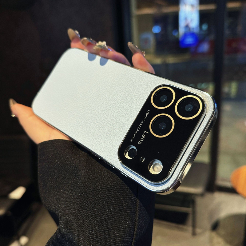 Maska za iPhone 17 Pro s velikim prozorom, tekstura kože liči, elektroplatinirani završetak, otporna na udarce i otiske prstiju