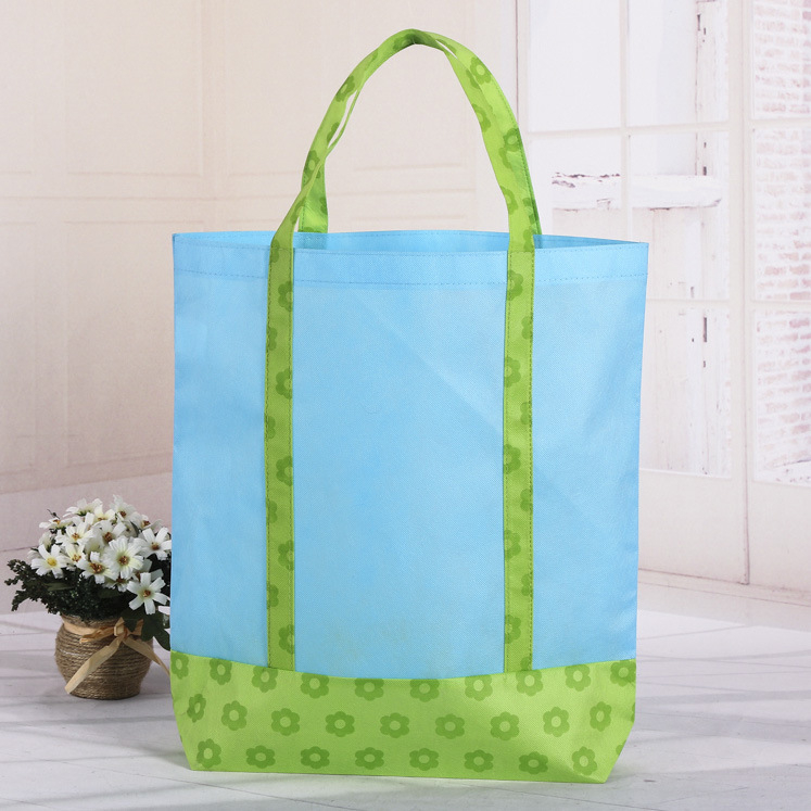 Prispôsobiteľná netkaná laminovaná taška typu tote s logom