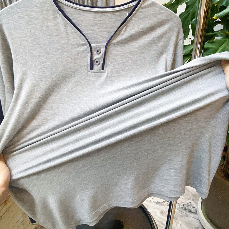 Muški modalni pižamski set s V-izrezom, kratkim rukavima i šorcama, tanak i udoban kućni outfit