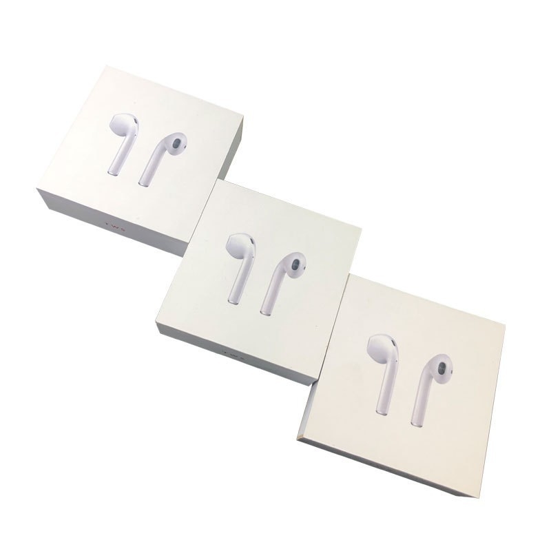 Cutie cadou pentru căști Bluetooth cu ambalaj color personalizat, capac magnetic cu deschidere flip, ștanțare cu folie aurie, finisaj UV, interior velur, cutie cu capac dublu