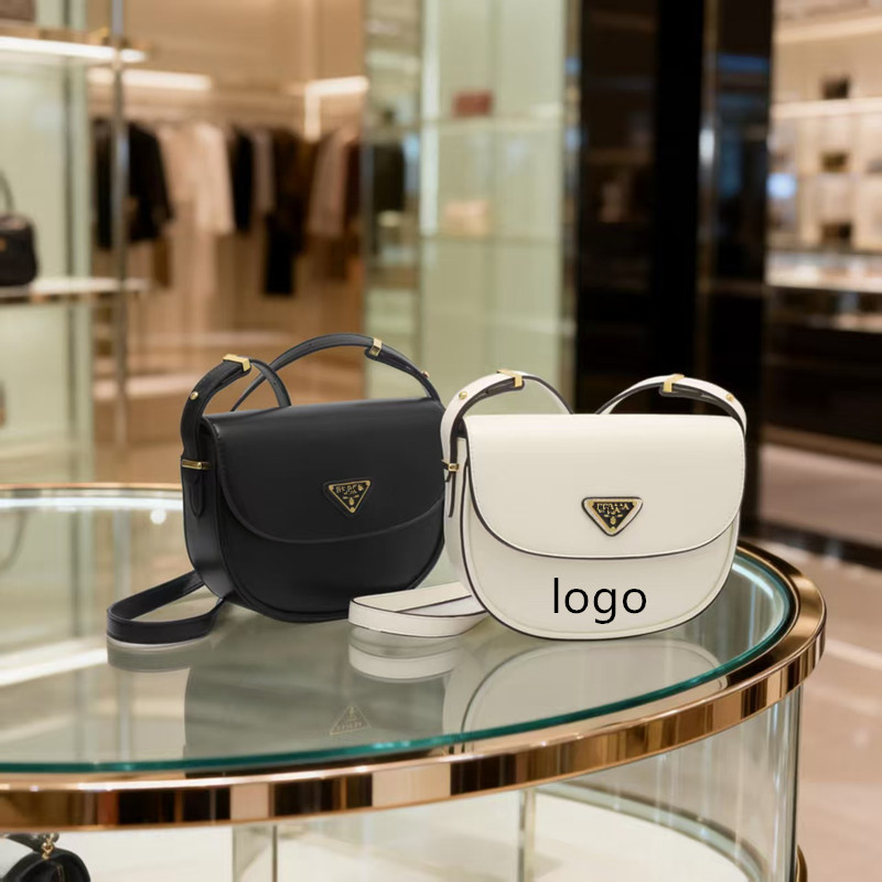 Ženska torba s poklopcem, vodootporna PU, preko ramena i crossbody, svestran dnevni stil, model 2026