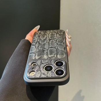 Lagana luksuzna maska sa uzorkom zmijske kože za seriju iPhone 13–17, s velikim prozorom i zaštitom od padova