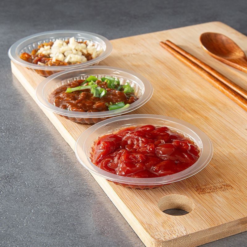 Vasuri de sos de unică folosință, boluri din plastic, de calitate alimentară, pentru degustare; sos de soia, ardei iute, wasabi; boluri pentru dip la dumplings; utilizare comercială