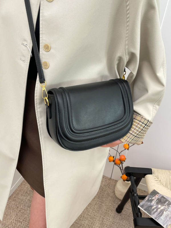 PU kožna crossbody torba — minimalistički dizajn, oblik sedla, mala kvadratna torba, široka naramenica, za dnevnu uporabu