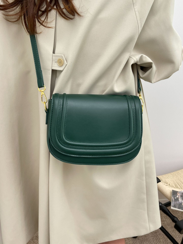 PU kožna crossbody torba — minimalistički dizajn, oblik sedla, mala kvadratna torba, široka naramenica, za dnevnu uporabu