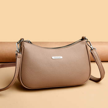 Ženska torba u francuskom stilu, trend sedla, proljeće 2025, mala crossbody torba