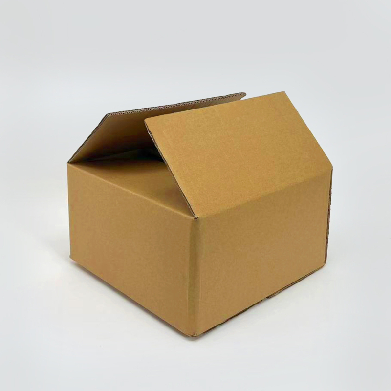Cutii de mutat din carton kraft cu cinci straturi, rezistente, galbene, dimensiuni 31x31x16 cm; 38x34.5x17.5 cm; 43x32.5x17.5 cm