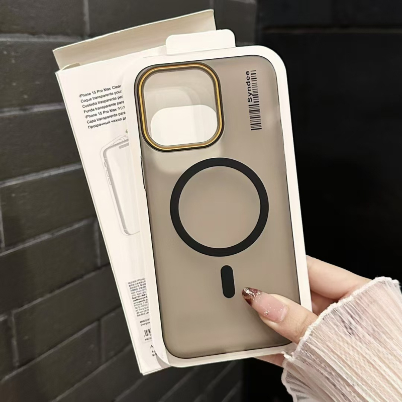 Magnetična ultra-tanka PC prozirna mat zaštitna maska za iPhone 16 Pro – potpuno pokriće, zaštita od padova