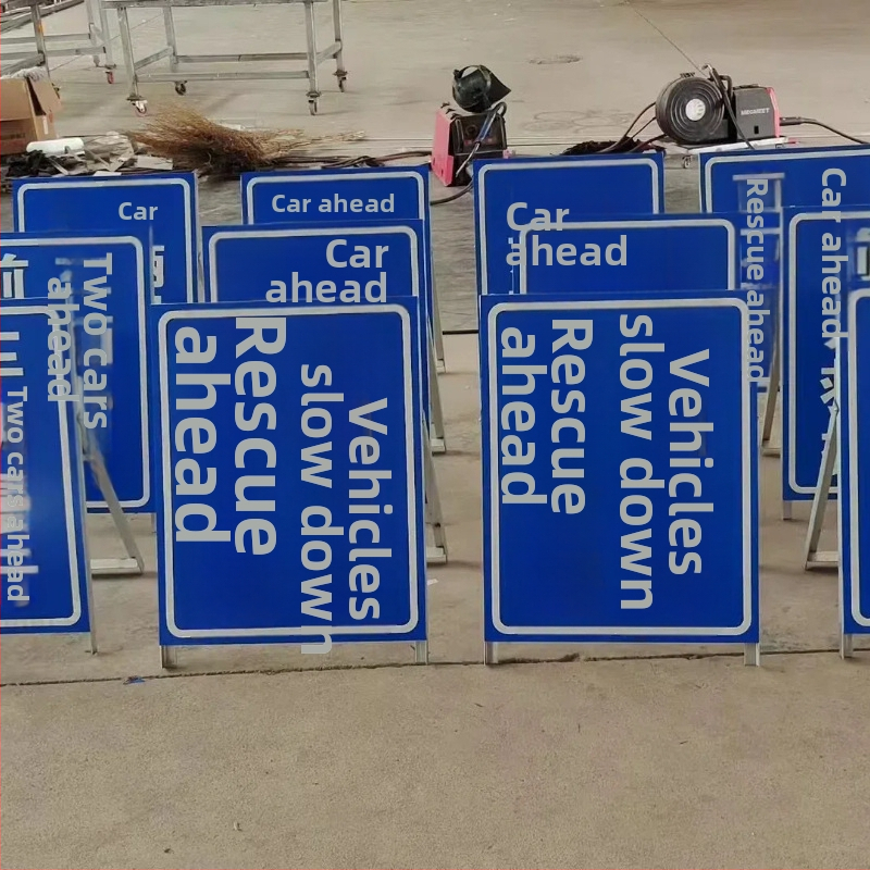 Hliníková reflexná dopravná značka, prispôsobená pre parkoviská a komunitu, kruhová, 200×200 mm