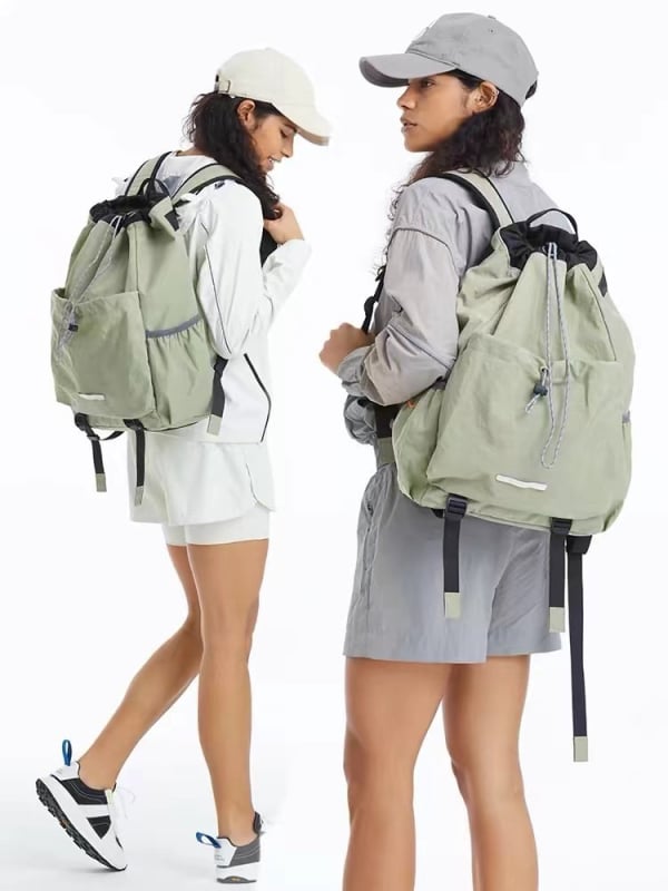 Unisex ruksak s vrpcom za sport i putovanja, jednofarbni najlon, 20–35 L, prozračan, pogodan za 15-inčni laptop
