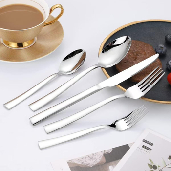 Set de tacâmuri din oțel inoxidabil, 5 piese, mânere pătrate: cuțit, furculiță, lingură, lingură de desert, furculiță de desert | oțel inoxidabil 304 | stil modern minimalist