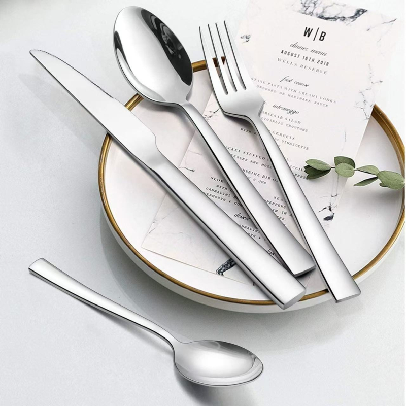 Set de tacâmuri din oțel inoxidabil, 5 piese, mânere pătrate: cuțit, furculiță, lingură, lingură de desert, furculiță de desert | oțel inoxidabil 304 | stil modern minimalist
