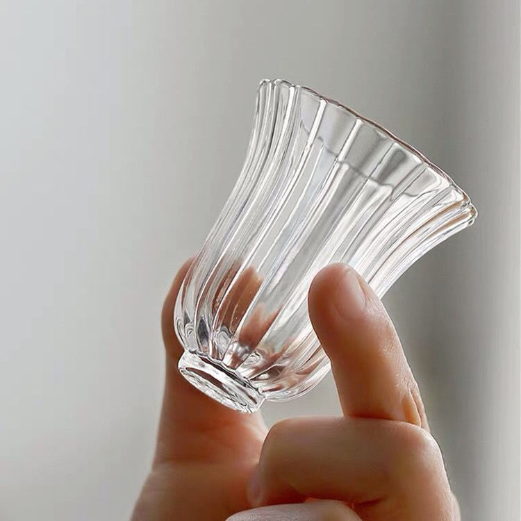 Ceșcuță de ceai din sticlă, stil japonez, mic pahar de degustare cu design de petale