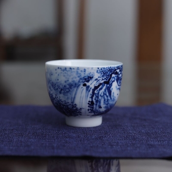 Jiuxitang Liu Linrong Porțelan albastru-sub glazură cu peisaj, ceașcă de maestru, pictură manuală, ceașcă de degustare ceai cu margine dreaptă și pereți subțiri