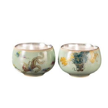 Ceașcă de ceai ceramică, lucrată manual, cu dragon și fenix în glazură celadon argintiu — Gongfu ceai, ceașcă unică