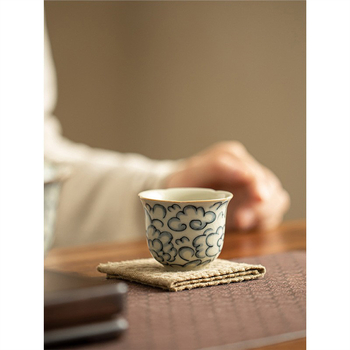 Ceainic bej din porțelan Ru kiln cu motiv de nori și crin de vale — ceașcă Gongfu pentru maeștrii ceaiului, retro, minimalistă, ceașcă de ceai pentru uz casnic de înaltă calitate