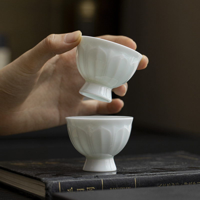 Ceșcuță de ceai din porțelan în stilul Dinastiei Song, Hutian Kiln, Celadon relief cu petale de lotus, ceașcă maestru pentru acasă, stil retro