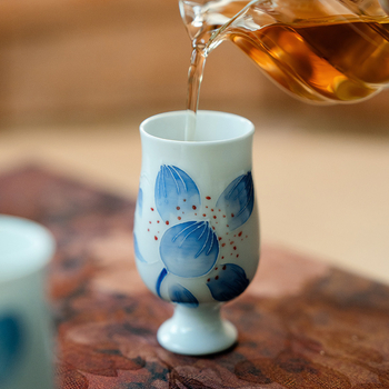 Ceașcă de ceai din ceramică, bază înaltă, petale de lotus, pictură manuală, pentru uz casnic, set Kung Fu de ceai de înaltă calitate.