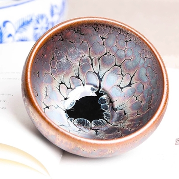 Jianyang Jianzhan Magnolia Cup – ceașcă ceramică pentru degustare de ceai, glazură cu picături colorate de aur, margine îngustă, corp din fier