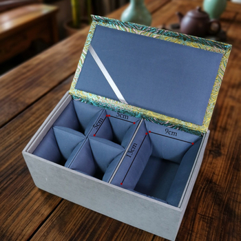 Set de ceainic cu cutie cadou: un ceainic și patru cești, ceainic din lut mov, cutie cadou Jianzhan, cutie brocart catifelat