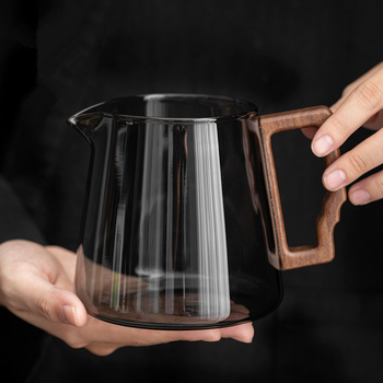 Set de ceai din sticlă borosilicat cu mâner din nuc — ceașcă de distribuție, ceainic și strecurător