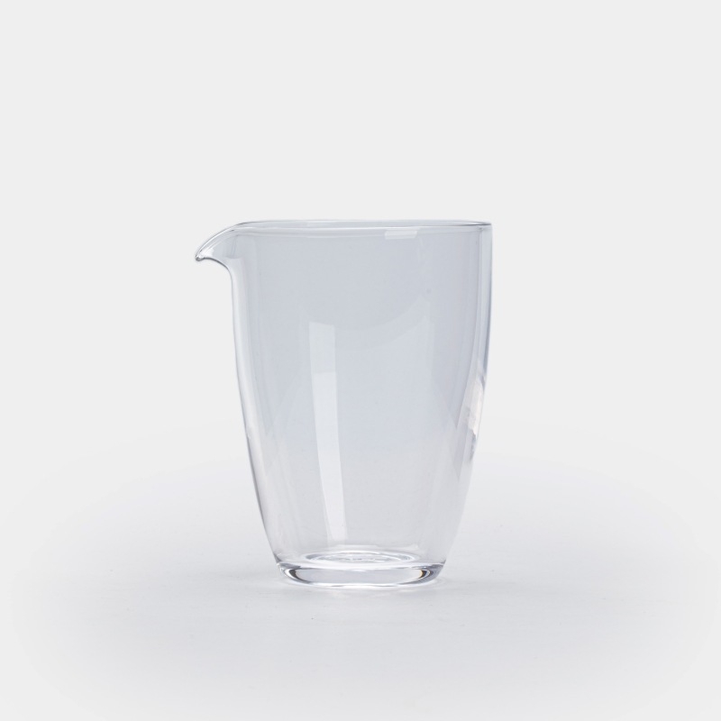 Cupe transparente din sticlă pentru distribuția egală a ceaiului fără mâner pentru ceremonia Kung Fu; sticlă groasă de borosilicat rezistentă la căldură; dispozitiv de separare a ceaiului și tavă de servire