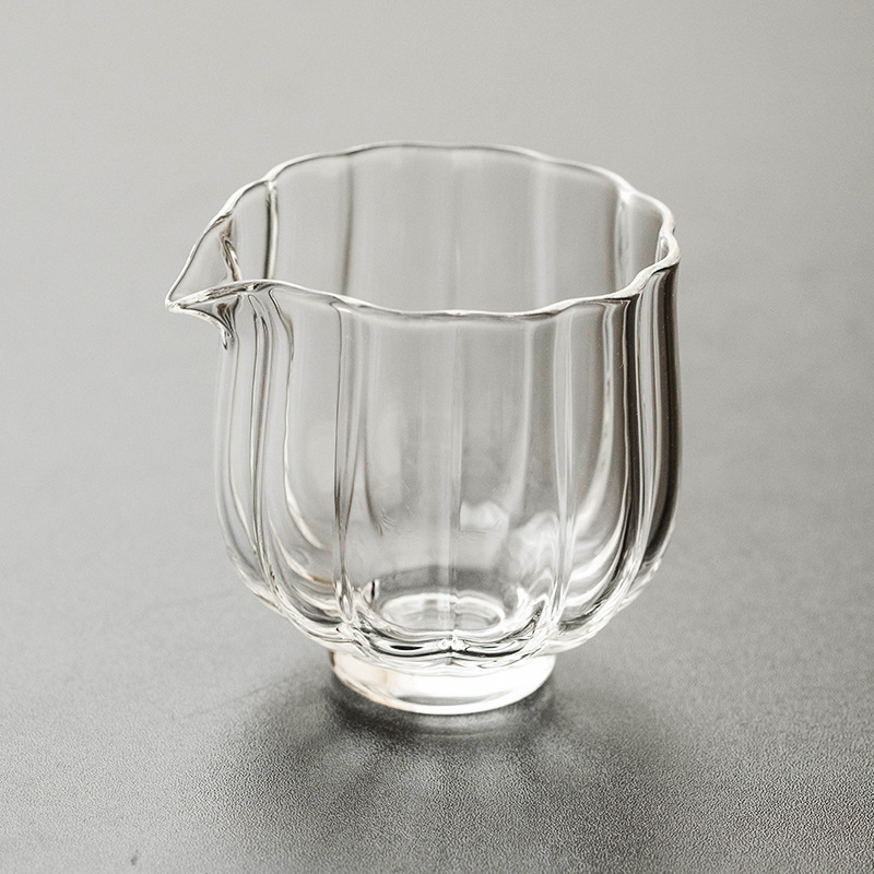 Set de ceai din sticlă cu motiv de petale și ceașcă pentru distribuția ceaiului — borosilicat rezistent la temperaturi înalte, pentru ceremonii de ceai