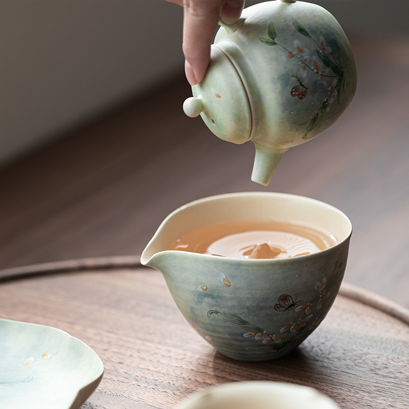 Ceașcă ceramică pentru turnare uniformă, cu design pictat manual de orhidee, filtru de ceai, set de ceai în stil pastoral chinezesc