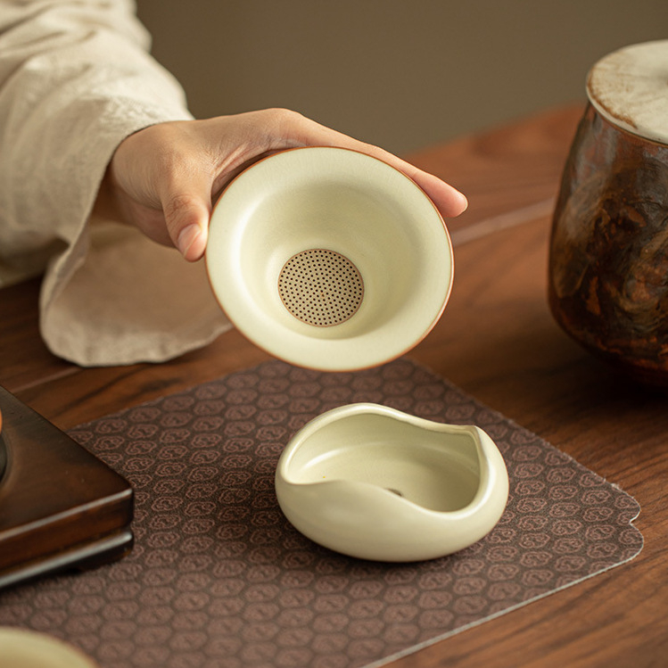 Set Ceramic Filtru Ceai Ru Kiln Dunhuang, Stil Simplu, Accesorii Kung Fu și Filtru de Ceai pentru Uz Casnic