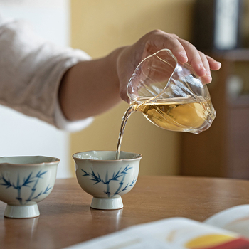 Set Gongfu de ceai din sticlă borosilicat, realizat manual, cu design cu dungi în stil bud, ceșcuță pentru distribuția uniformă a ceaiului și ceainic de servire