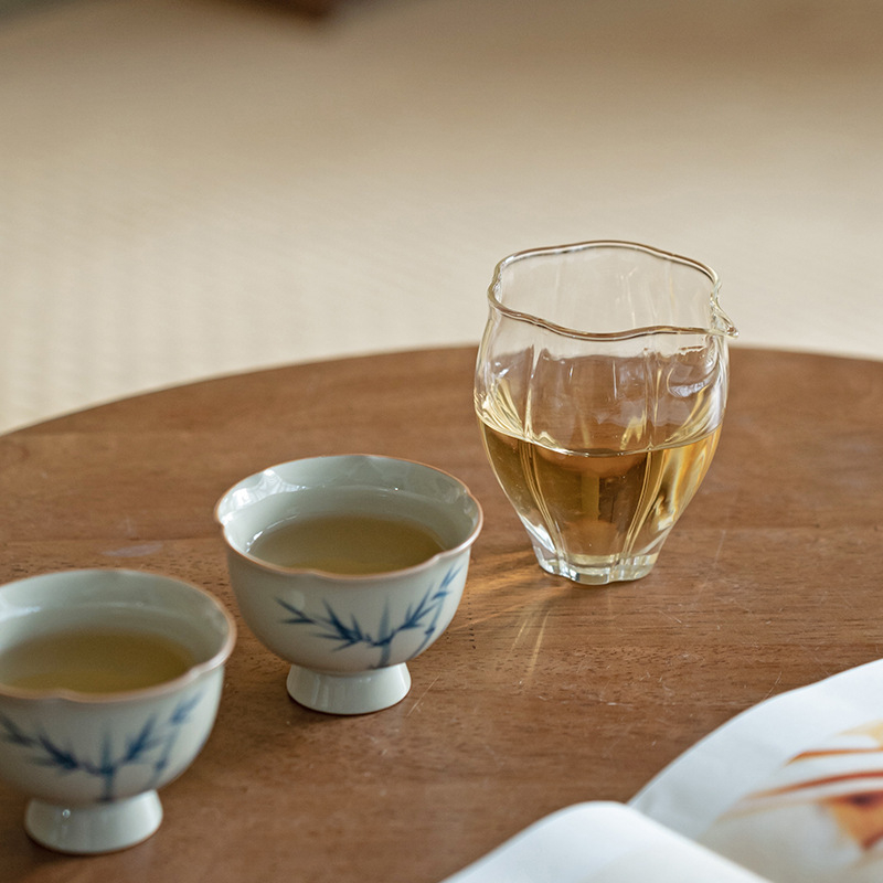 Set Gongfu de ceai din sticlă borosilicat, realizat manual, cu design cu dungi în stil bud, ceșcuță pentru distribuția uniformă a ceaiului și ceainic de servire