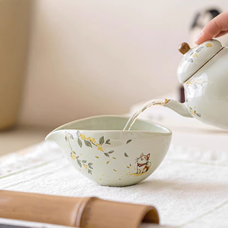 Divizor ceramic pentru ceai, cu motiv simpatic de pisică Osmanthus, pentru ceremonie Gongfu