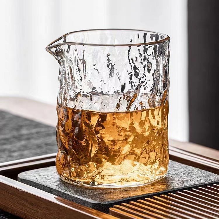 Ceașcă de ceai din sticlă borosilicat de înaltă rezistență, cu model textură scoarță de copac, transparentă, corp drept, pentru uz casnic.