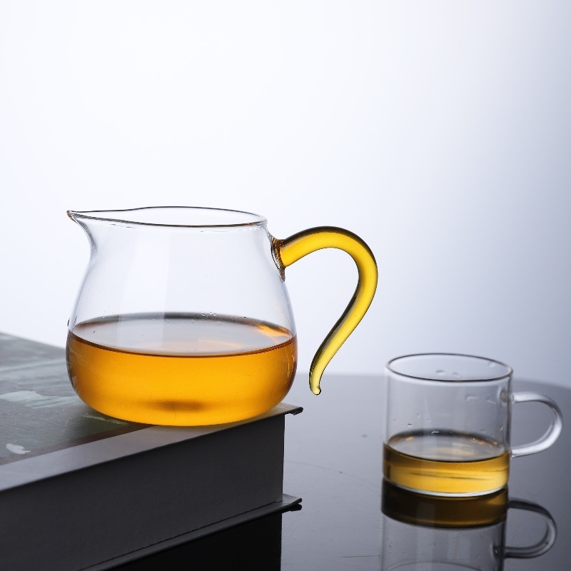 Set ceai Kung Fu din sticlă borosilicat transparentă, rezistentă la temperaturi înalte, cu ceainic și cești cu mânere colorate