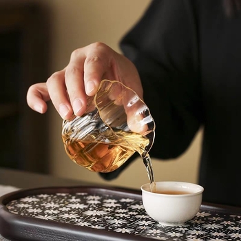 Ceșcă Lotus din sticlă pentru împărțirea ceaiului, mică capacitate, sticlă borosilicat, accesorii pentru set Kung Fu ceai